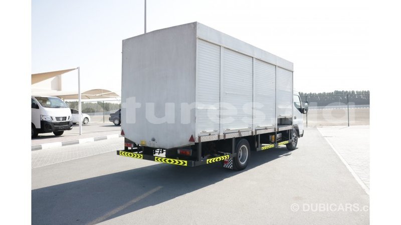 Big with watermark mitsubishi l400 estuaire import dubai 5191