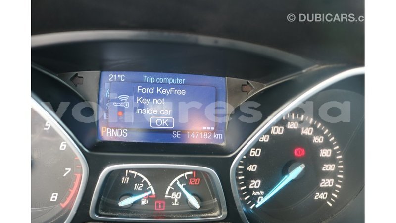 Big with watermark ford escape estuaire import dubai 5193