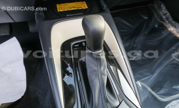 Acheter Import Voiture Toyota Corolla Blanc à Import - Dubai, Estuaire Acheter Import Voiture Toyota Corolla Blanc à Import - Dubai, Estuaire