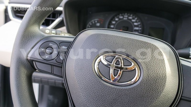 Big with watermark toyota corolla estuaire import dubai 5196