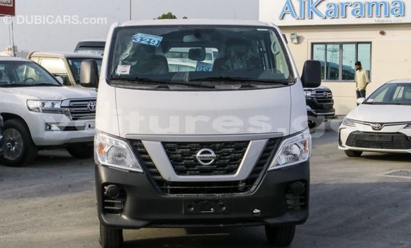 Acheter Import Voiture Nissan Urvan Blanc à Import - Dubai, Estuaire Acheter Import Voiture Nissan Urvan Blanc à Import - Dubai, Estuaire
