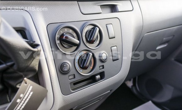 Acheter Import Voiture Nissan Urvan Blanc à Import - Dubai, Estuaire Acheter Import Voiture Nissan Urvan Blanc à Import - Dubai, Estuaire