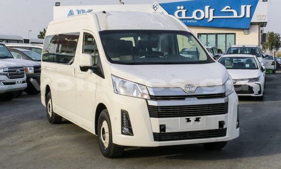 Acheter Import Voiture Toyota Hiace Blanc à Import - Dubai, Estuaire Acheter Import Voiture Toyota Hiace Blanc à Import - Dubai, Estuaire