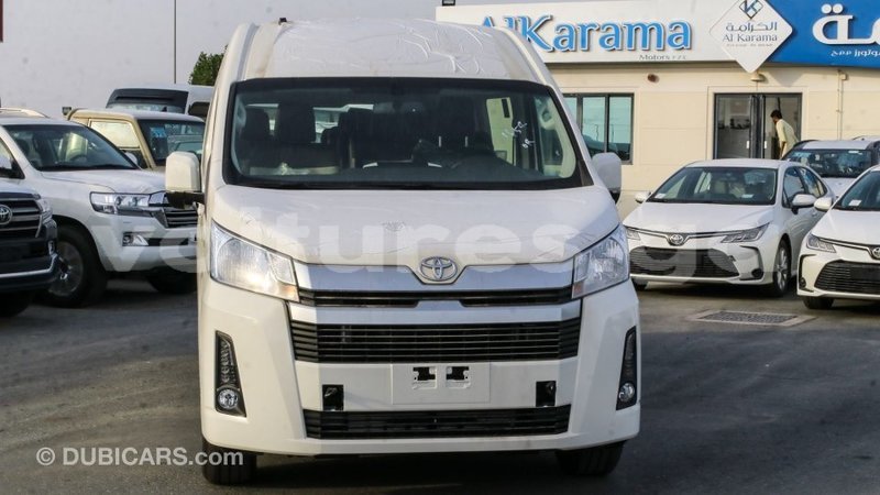 Big with watermark toyota hiace estuaire import dubai 5198