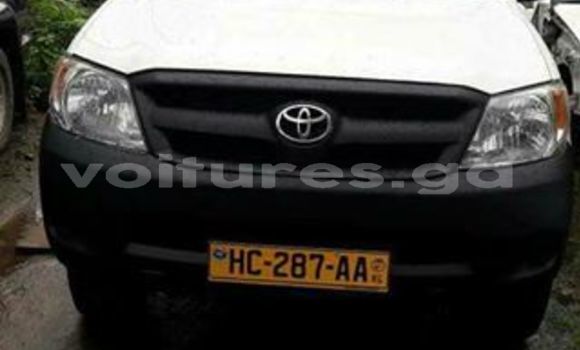 Acheter Occasion Voiture Toyota Hilux Blanc à Libreville au Estuaire Acheter Occasion Voiture Toyota Hilux Blanc à Libreville au Estuaire