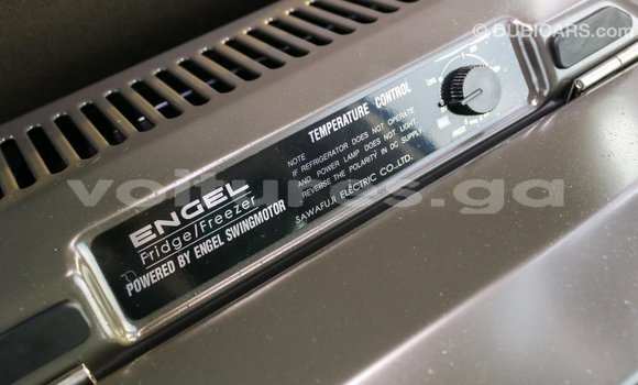 Acheter Import Voiture Toyota Coaster Blanc à Import - Dubai, Estuaire Acheter Import Voiture Toyota Coaster Blanc à Import - Dubai, Estuaire