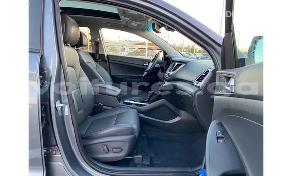 Sayi Imported Hyundai Tucson Sauran Mota in Import - Dubai a estuary Sayi Imported Hyundai Tucson Sauran Mota in Import - Dubai a estuary