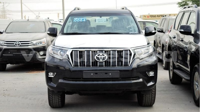 Big with watermark toyota prado estuaire import dubai 5209