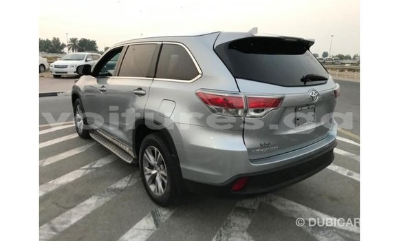 Sayi Imported Toyota Highlander Sauran Mota in Import - Dubai a estuary Sayi Imported Toyota Highlander Sauran Mota in Import - Dubai a estuary
