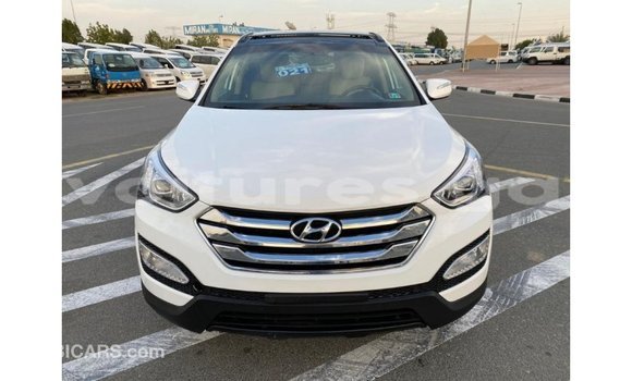 Acheter Import Voiture Hyundai Santa Fe Blanc à Import - Dubai, Estuaire Acheter Import Voiture Hyundai Santa Fe Blanc à Import - Dubai, Estuaire
