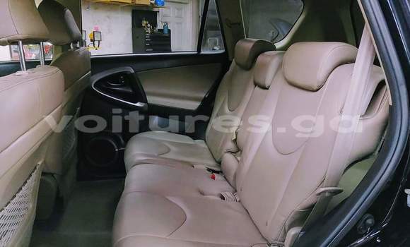 Acheter Occasion Voiture Toyota RAV4 Noir à Libreville, Estuaire Acheter Occasion Voiture Toyota RAV4 Noir à Libreville, Estuaire