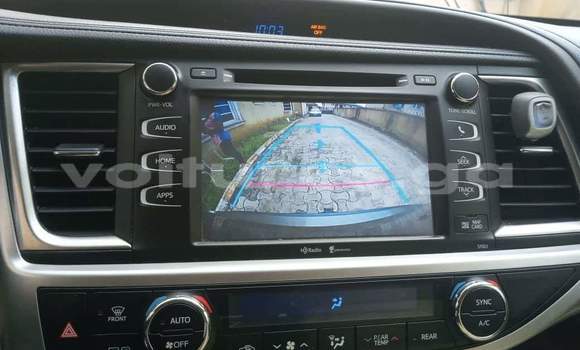 Acheter Occasion Voiture Toyota Highlander Beige à Libreville, Estuaire Acheter Occasion Voiture Toyota Highlander Beige à Libreville, Estuaire