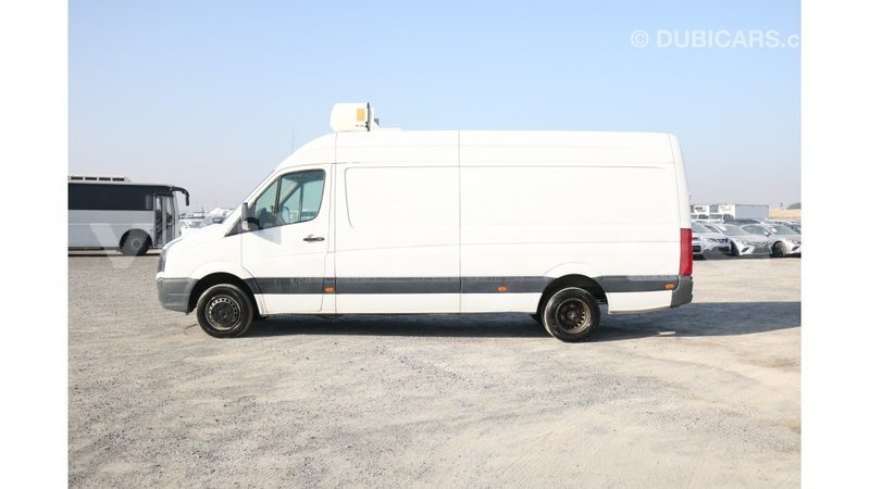 Big with watermark volkswagen truck estuaire import dubai 5219