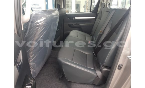 Sayi Imported Toyota Hilux Sauran Mota in Import - Dubai a estuary Sayi Imported Toyota Hilux Sauran Mota in Import - Dubai a estuary