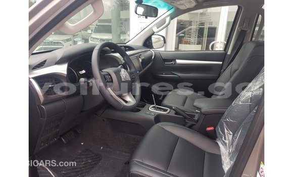 Sayi Imported Toyota Hilux Sauran Mota in Import - Dubai a estuary Sayi Imported Toyota Hilux Sauran Mota in Import - Dubai a estuary