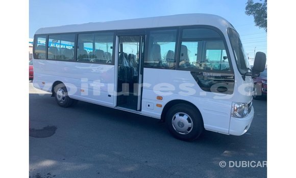 Acheter Import Utilitaire Hyundai Chorus Blanc à Import - Dubai, Estuaire Acheter Import Utilitaire Hyundai Chorus Blanc à Import - Dubai, Estuaire