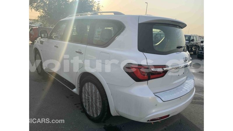 Big with watermark infiniti q estuaire import dubai 5227