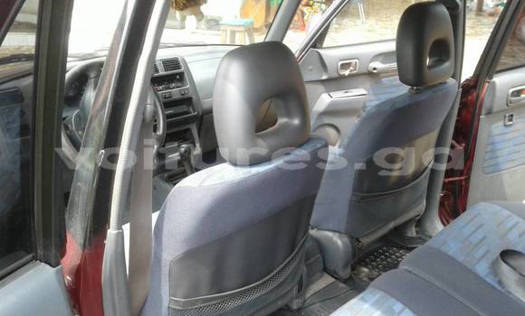 Acheter Occasion Voiture Toyota RAV4 Rouge à Libreville, Estuaire Acheter Occasion Voiture Toyota RAV4 Rouge à Libreville, Estuaire