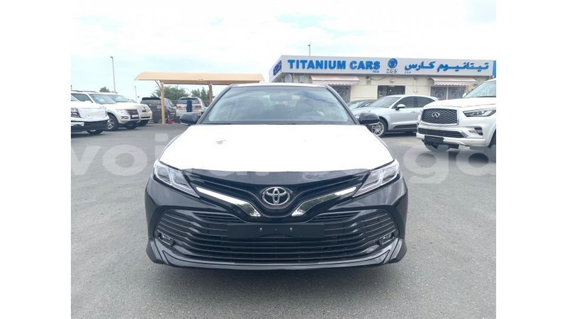 Big with watermark toyota camry estuaire import dubai 5230