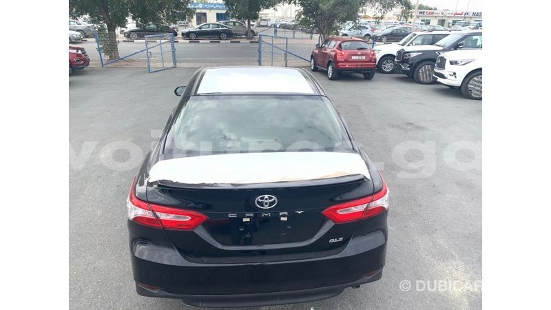 Big with watermark toyota camry estuaire import dubai 5230