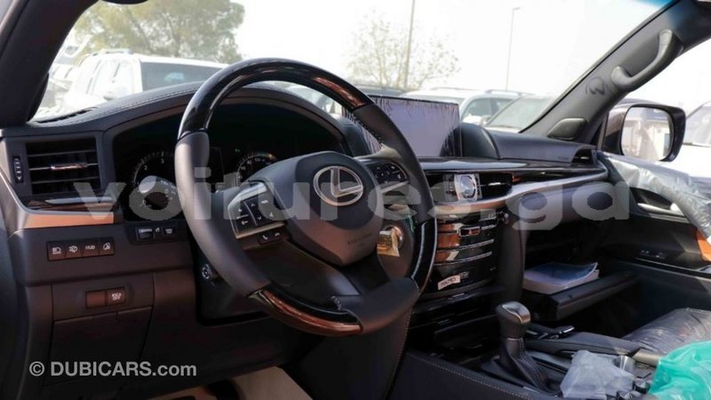 Big with watermark lexus lx estuaire import dubai 5236