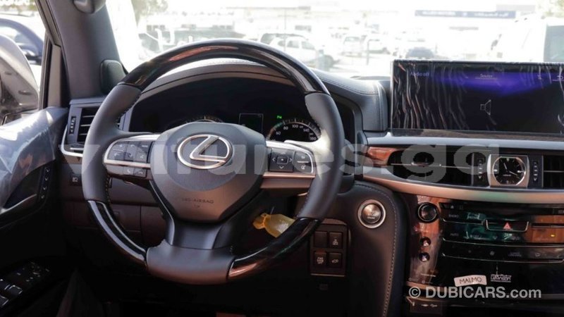 Big with watermark lexus lx estuaire import dubai 5236