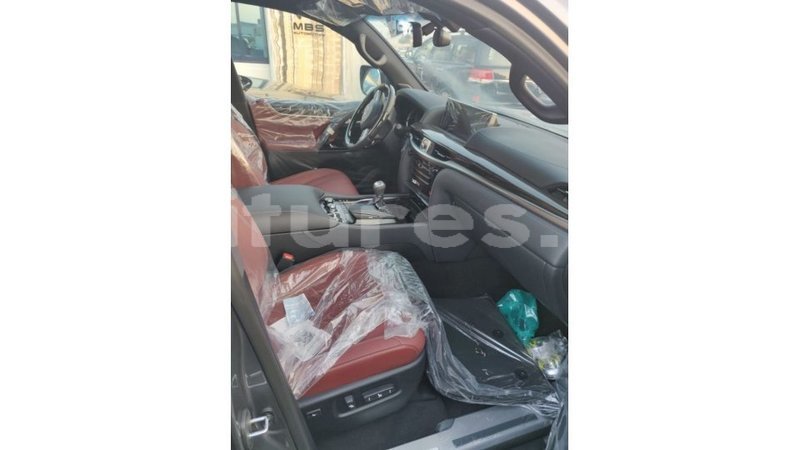 Big with watermark lexus lx estuaire import dubai 5238