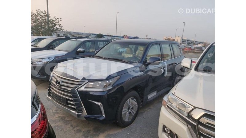 Big with watermark lexus lx estuaire import dubai 5239