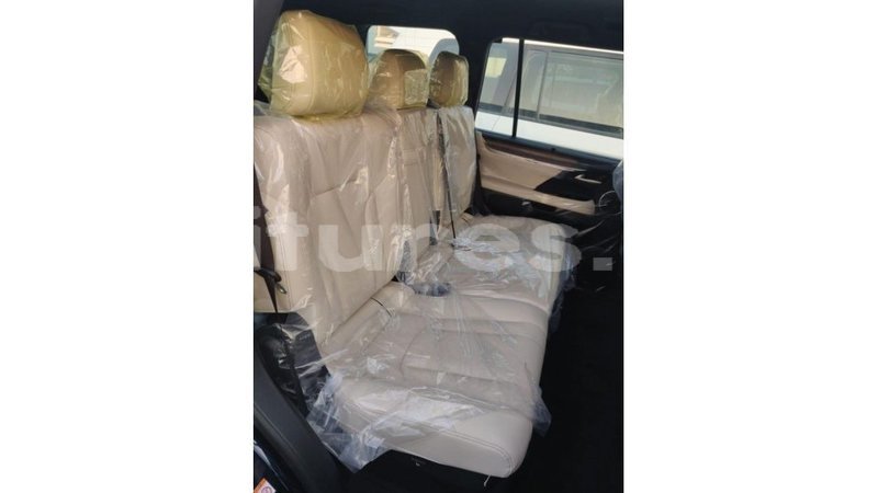 Big with watermark lexus lx estuaire import dubai 5239