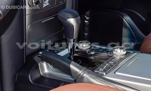 Acheter Import Voiture Toyota Land Cruiser Noir à Import - Dubai, Estuaire Acheter Import Voiture Toyota Land Cruiser Noir à Import - Dubai, Estuaire