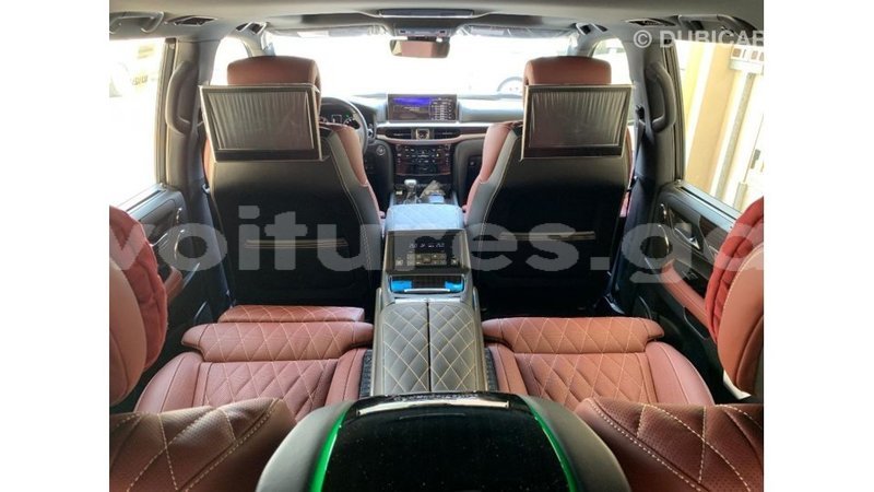 Big with watermark lexus lx estuaire import dubai 5245