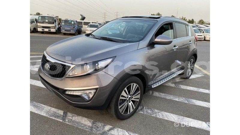 Big with watermark kia sportage estuaire import dubai 5248