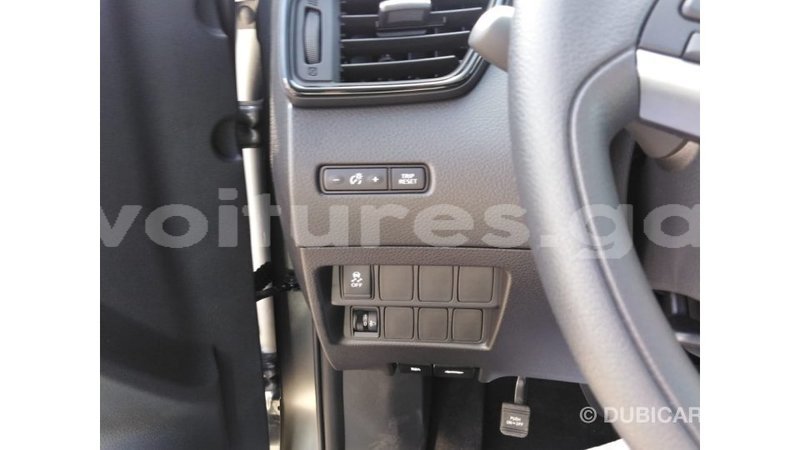 Big with watermark nissan evalia estuaire import dubai 5251