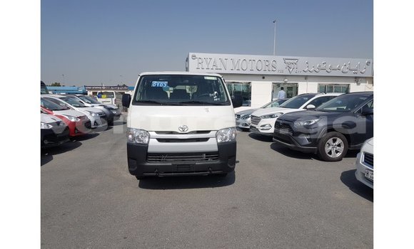 Acheter Import Utilitaire Toyota DA Blanc à Import - Dubai, Estuaire Acheter Import Utilitaire Toyota DA Blanc à Import - Dubai, Estuaire