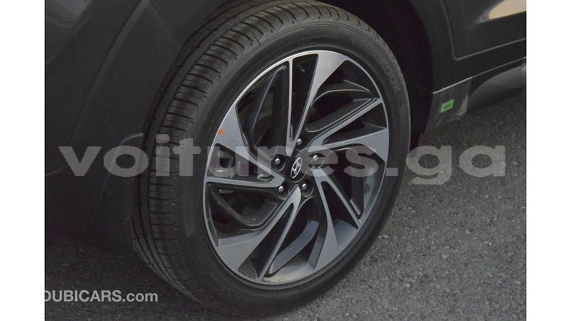 Big with watermark hyundai tucson estuaire import dubai 5253