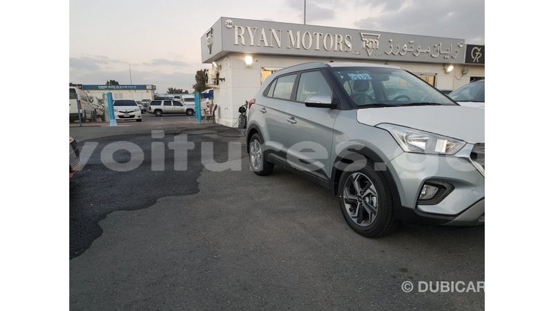 Big with watermark hyundai creta estuaire import dubai 5254