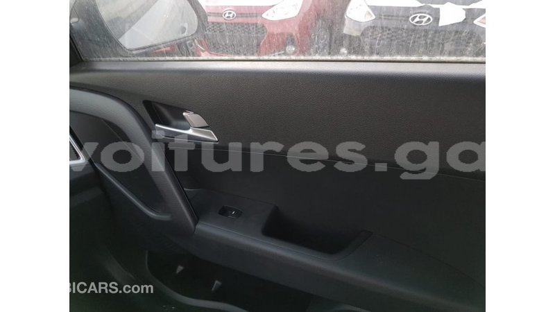 Big with watermark hyundai creta estuaire import dubai 5254