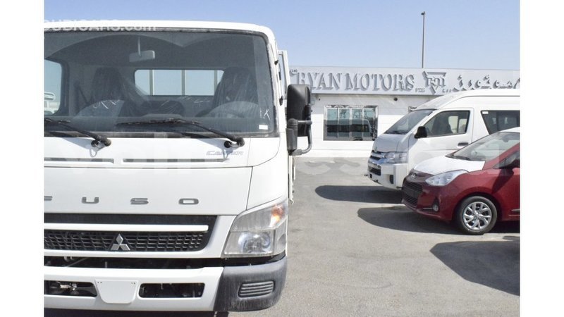 Big with watermark mitsubishi l400 estuaire import dubai 5256