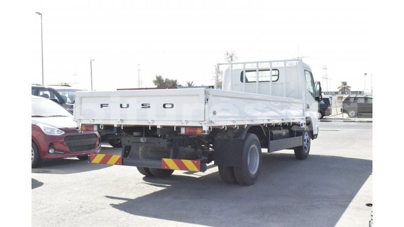 Big with watermark mitsubishi l400 estuaire import dubai 5256