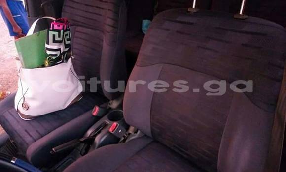 Acheter Occasion Voiture Toyota RAV4 Bleu à Libreville, Estuaire Acheter Occasion Voiture Toyota RAV4 Bleu à Libreville, Estuaire