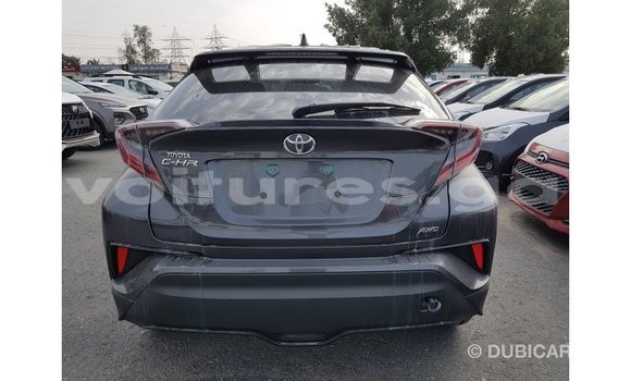 Acheter Import Voiture Toyota C-HR Autre à Import - Dubai, Estuaire Acheter Import Voiture Toyota C-HR Autre à Import - Dubai, Estuaire