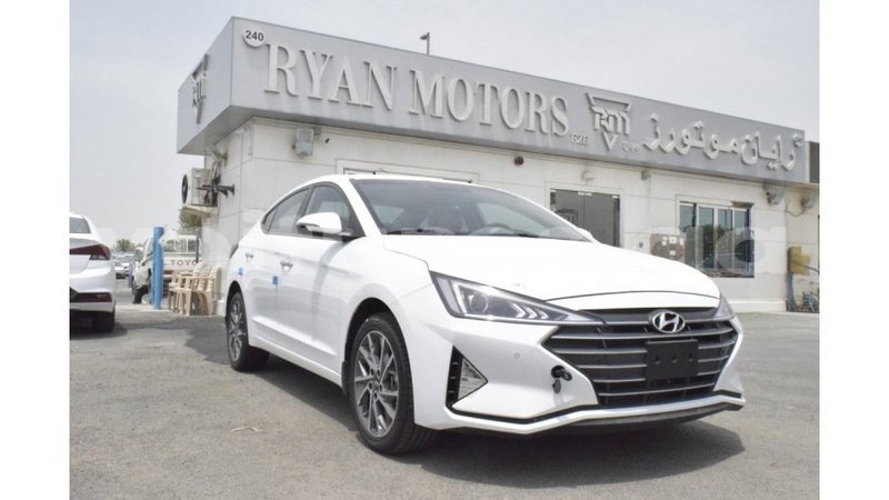 Big with watermark hyundai elantra estuaire import dubai 5260