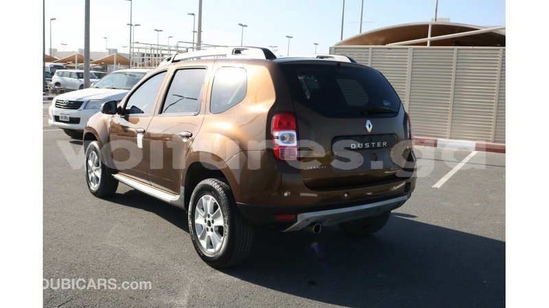 Big with watermark renault duster estuaire import dubai 5261