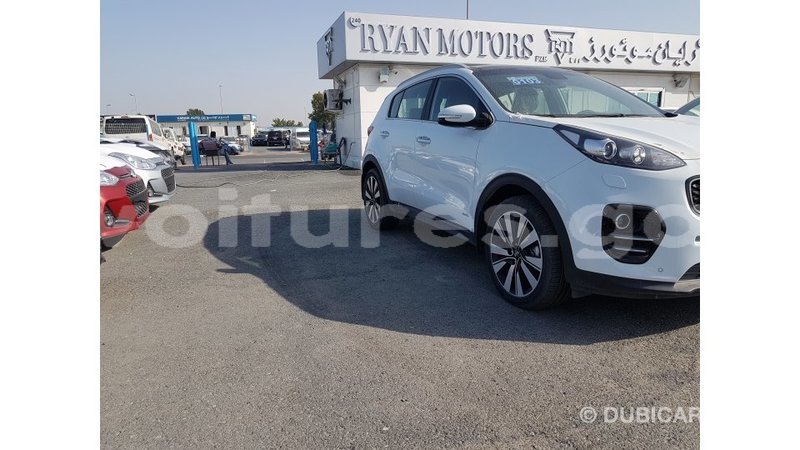 Big with watermark kia sportage estuaire import dubai 5262
