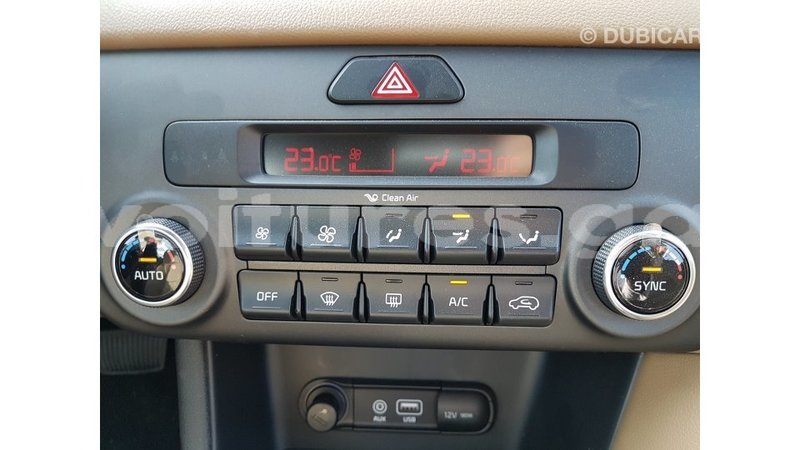 Big with watermark kia sportage estuaire import dubai 5262