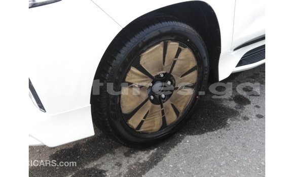 Acheter Import Voiture Lexus LX Blanc à Import - Dubai, Estuaire Acheter Import Voiture Lexus LX Blanc à Import - Dubai, Estuaire