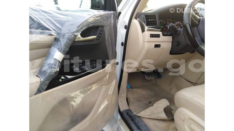 Big with watermark lexus lx estuaire import dubai 5263