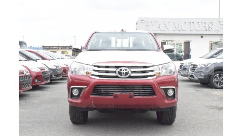 Big with watermark toyota hilux estuaire import dubai 5266