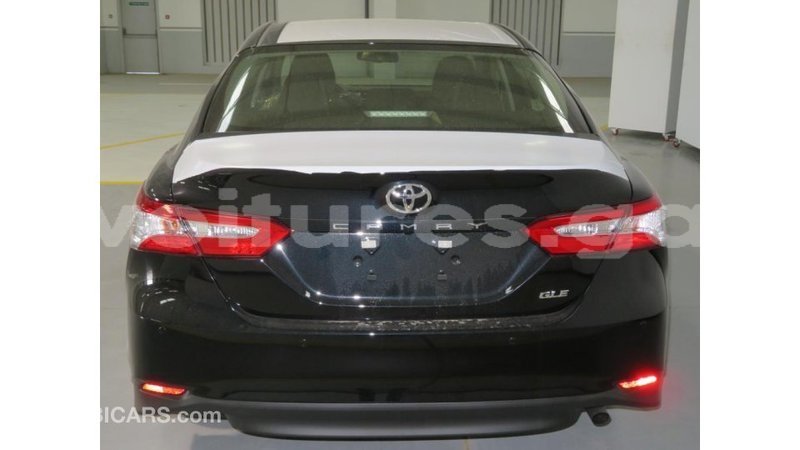 Big with watermark toyota camry estuaire import dubai 5267