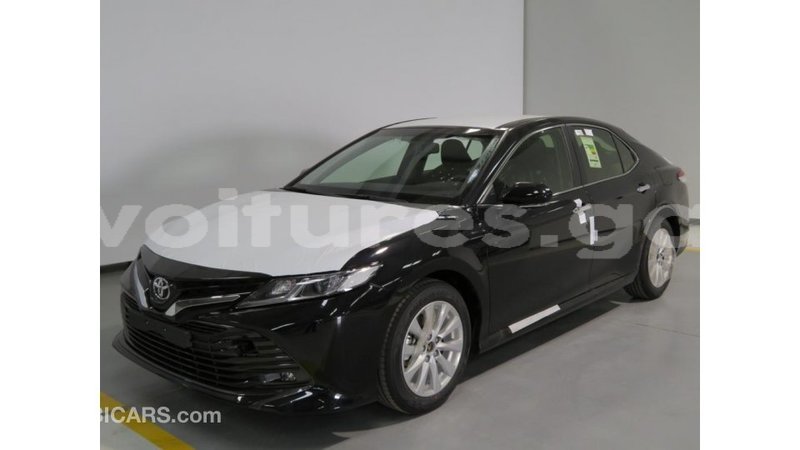 Big with watermark toyota camry estuaire import dubai 5267